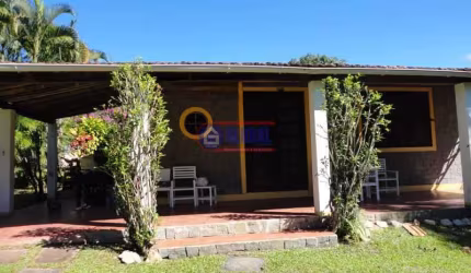 Casa com 3 quartos à venda na Avenida Braulino Venâncio da Costa, Balneário Bambuí (Ponta Negra), Maricá, 303 m2 por R$ 660.000