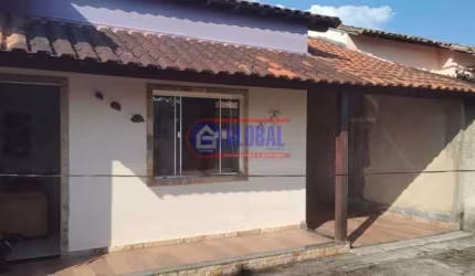 Casa em condomínio fechado com 2 quartos à venda na Rua Cinco, São José do Imbassaí, Maricá, 95 m2 por R$ 430.000