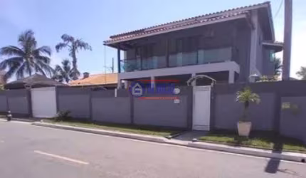 Casa com 3 quartos à venda na Rua Rosa Bassier, Praia de Itaipuaçu (Itaipuaçu), Maricá, 259 m2 por R$ 960.000