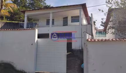 Casa em condomínio fechado com 3 quartos à venda na Rodovia Ernani do Amaral Peixoto, Flamengo, Maricá, 230 m2 por R$ 580.000