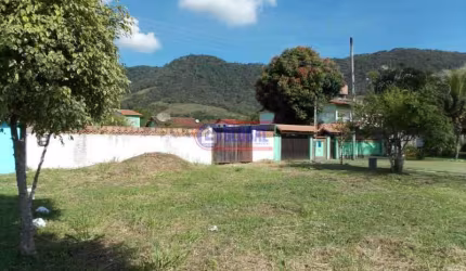 Terreno à venda na Estrada Ponta Negra-Sampaio Correia, Vale da Figueira (Ponta Negra), Maricá, 700 m2 por R$ 199.000