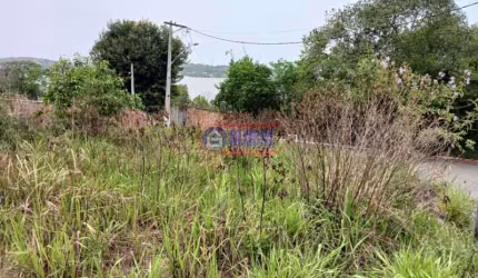 Terreno à venda na Rua Cinquenta e Dois, Jacaroá, Maricá, 440 m2 por R$ 110.000