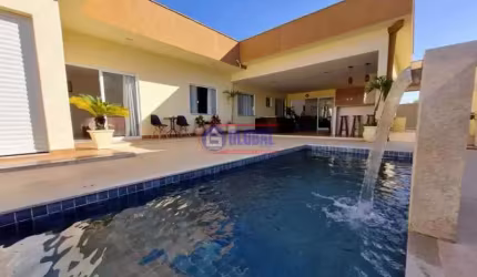 Casa em condomínio fechado com 4 quartos à venda na Rodovia Ernani do Amaral Peixoto, Flamengo, Maricá, 191 m2 por R$ 1.290.000