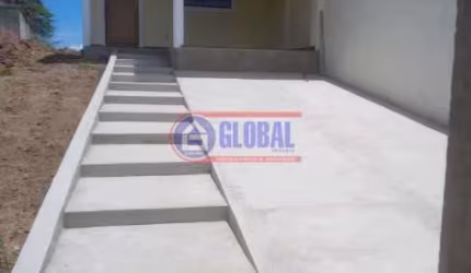 Casa com 2 quartos à venda na Rua Cento e Três, Cordeirinho, Maricá, 84 m2 por R$ 370.000