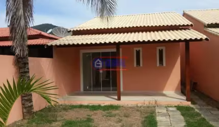 Casa com 3 quartos à venda na Rua Gerânio, Condado de Maricá, Maricá, 106 m2 por R$ 370.000