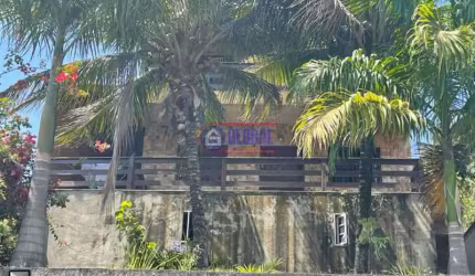 Casa com 3 quartos à venda na Rua dos Colibris, Flamengo, Maricá, 200 m2 por R$ 480.000