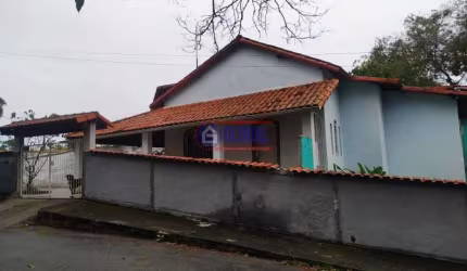 Casa com 3 quartos à venda na Rua Marilene Rangel da Cruz Vieira, Boa Vista, Maricá, 184 m2 por R$ 530.000