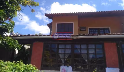 Casa com 4 quartos à venda na Rua Delson Barbosa da Costa, Flamengo, Maricá, 262 m2 por R$ 500.000