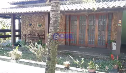 Casa em condomínio fechado com 3 quartos à venda na Estrada Washington Luís, Sapê, Niterói, 100 m2 por R$ 590.000