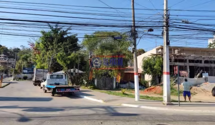 Terreno à venda na Avenida Roberto da Silveira, Flamengo, Maricá, 2435 m2 por R$ 1.980.000