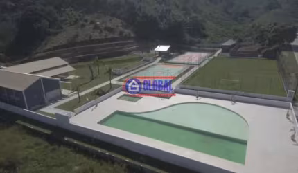 Terreno em condomínio fechado à venda na Estrada Do Pindobas, Pindobas, Maricá, 216 m2 por R$ 90.000