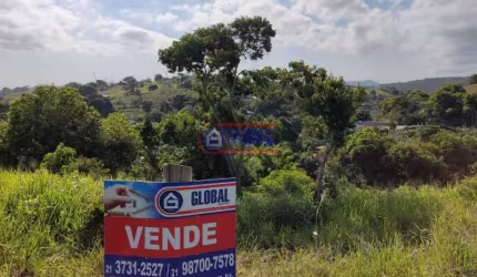 Terreno à venda na Rua Sessenta e Um, Jacaroá, Maricá, 695 m2 por R$ 100.000