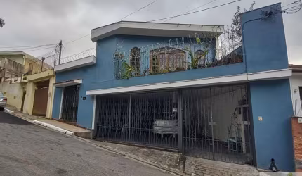 Jardim Sandra a 200 metros Metrô Capão Redondo excelente local. Aceita permuta e financiamento !!