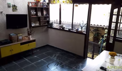 Jadim Ipe Capão Redondo TERRENO de 1.000 m2 com 4 casas + salão comercial