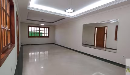 Amplo Sobrado para Locação na Vila Emir (Campo Grande)