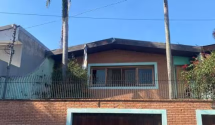 Casa Térrea com terreno 460m² na Região Sabará