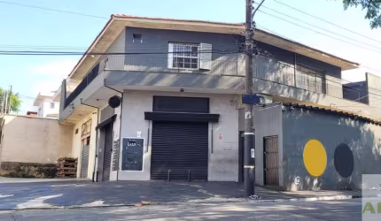 Salão Comercial em esquina