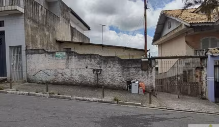Casa térrea no Parque Fernanda a 150 metros Est de Itapecerica Proximo ao mercado Sonda
