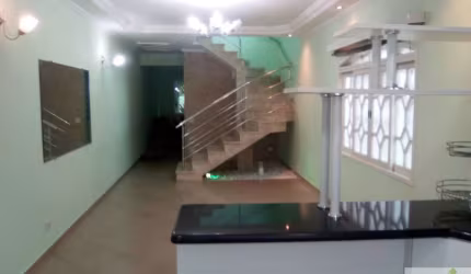 Parque Maria Helena belíssimo Sobrado próxmo ao metrô