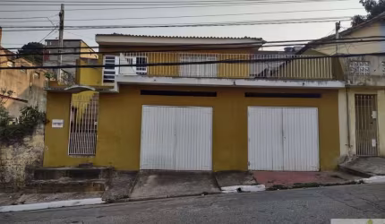 Capão Redondo Vila Fazzeone Casa Assobradada ISOLADA excelente rua