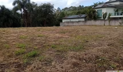 Itapecerica da Serra Terreno 1.522m² Projeto aprovado dentro de condominio fechado