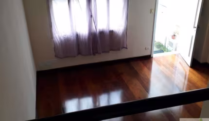 Sobrado em Condomínio Fechado (Jardim Consórcio).