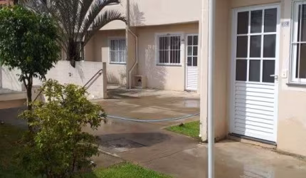 Jd Guarujá lindo Sobrado em condominio fechado com 1 dormitório