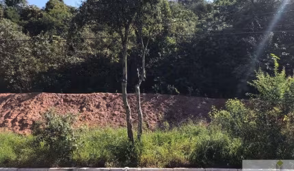 Horto do Ipe Campo limpo Area 1.722m² Zoneamento ZM a 1,2 km Metrô