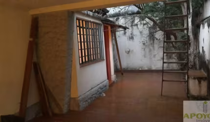 Casa térrea de Vila no Jardim Prudência
