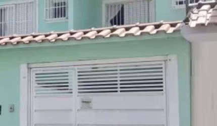 Jardim Pedreira belíssimo sobrado excelente localização. Aceita financiamento