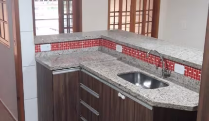 Casa no jardim  Santa Júlia  São José dos Campos-SP.