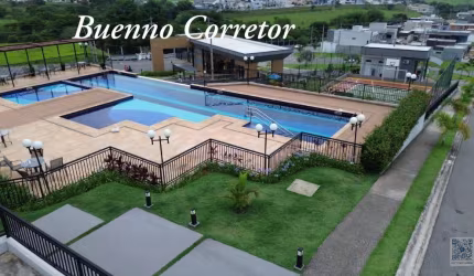 Casa no Condomínio Malibu  Cacapava SP.