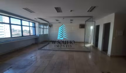 Ampla Sala Comercial próximo Av Nove de Julho