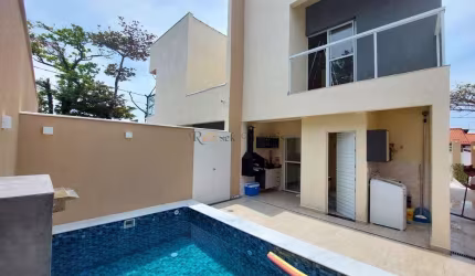 Sobrado com 2 dorms, Nova Itanhaém, Itanhaém - R$ 599 mil, Cod: 1033