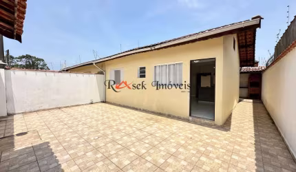 Casa com 2 dorms, Bopiranga, Itanhaém - R$ 300 mil, Cod: 2008