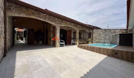 Casa com 4 dorms, Jardim Icaraiba, Peruíbe - R$ 650 mil, Cod: 2023