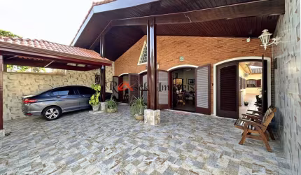 Casa com 4 quartos, Cibratel I, Itanhaém - R$ 900 mil, Cod: 2176
