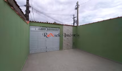 Casa com 2 quartos, Balneário Copacabana, Mongaguá - R$ 339 mil, Cod: 2248