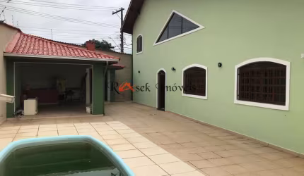 Casa com 4 quartos, Jardim Mosteiro, Itanhaém - R$ 850 mil, Cod: 2278