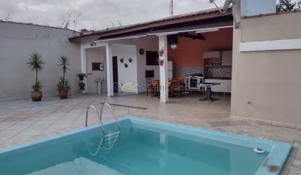 Casa com 4 dorms, Cibratel I, Itanhaém - R$ 1.2 mi, Cod: 895