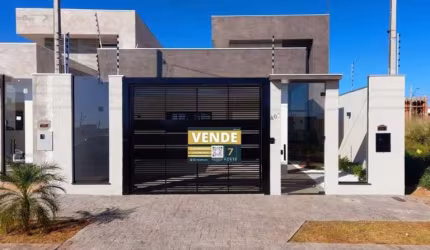 Casa à venda em Maringá, Jardim Pilar, com 3 quartos, com 145 m²