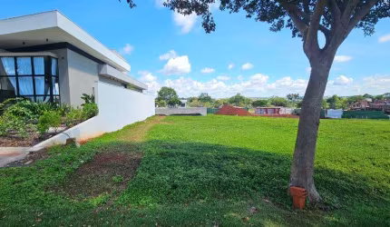 Terreno à venda em Maringá, Jardins de Monet Residence, com 567 m²