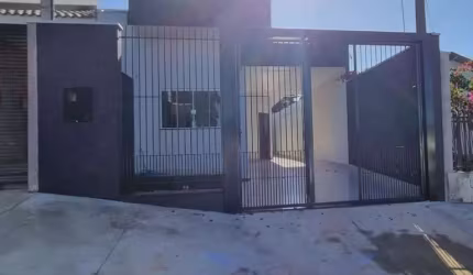Casa à venda em Maringá, Conjunto Residencial Rodolpho Bernardi, com 3 quartos, com 98.56 m²