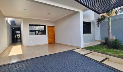 Casa à venda e para alugar em Maringá, Jardim Itália, com 3 quartos, com 116 m²