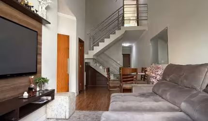 Casa à venda em Maringá, Jardim Itália II, com 3 quartos, com 141 m²