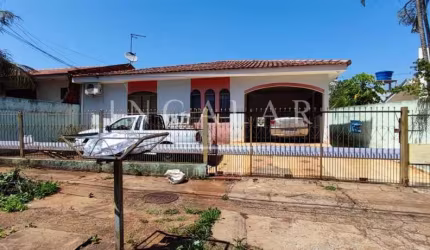 Casa para Venda em Maringá, Conjunto Residencial Branca Vieira, 3 dormitórios, 1 suíte, 1 banheiro