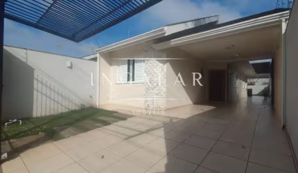 Casa para Venda em Maringá, Jardim Alvorada, 3 dormitórios, 1 suíte, 1 banheiro, 2 vagas