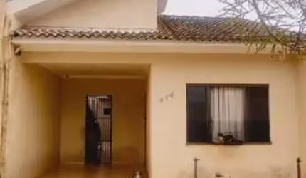 Casa para Venda em Maringá, Jardim Andrade, 3 dormitórios, 1 suíte, 1 banheiro, 2 vagas