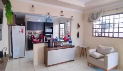 Casa para Venda em Maringá, Jardim Alvorada III, 3 dormitórios, 1 banheiro