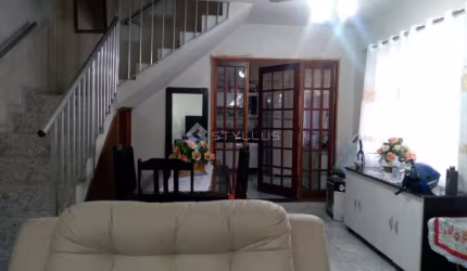 Casa com 3 quartos à venda na Rua Valério, Cascadura, Rio de Janeiro, 230 m2 por R$ 600.000